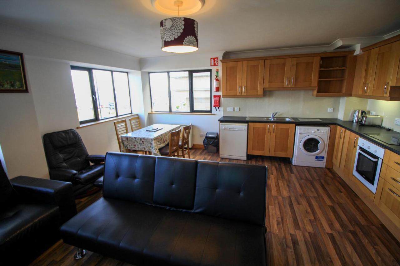 Seaside Views Appartement Galway Buitenkant foto